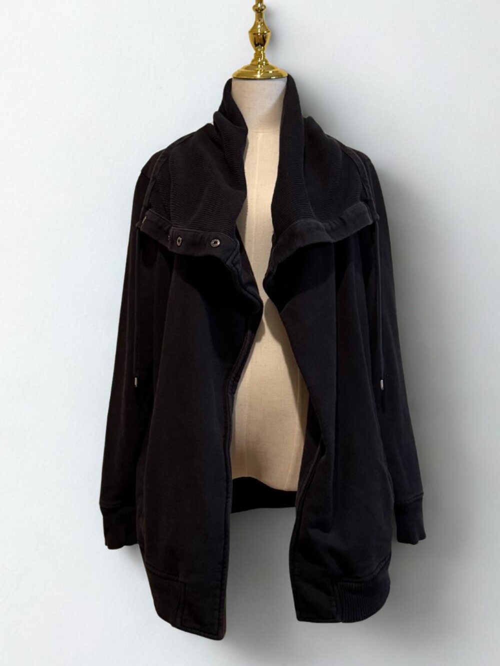 Athleta Black Drape Sweatshirt Cardigan Size L - Cozy Chunky Collar - Picture 2 of 10